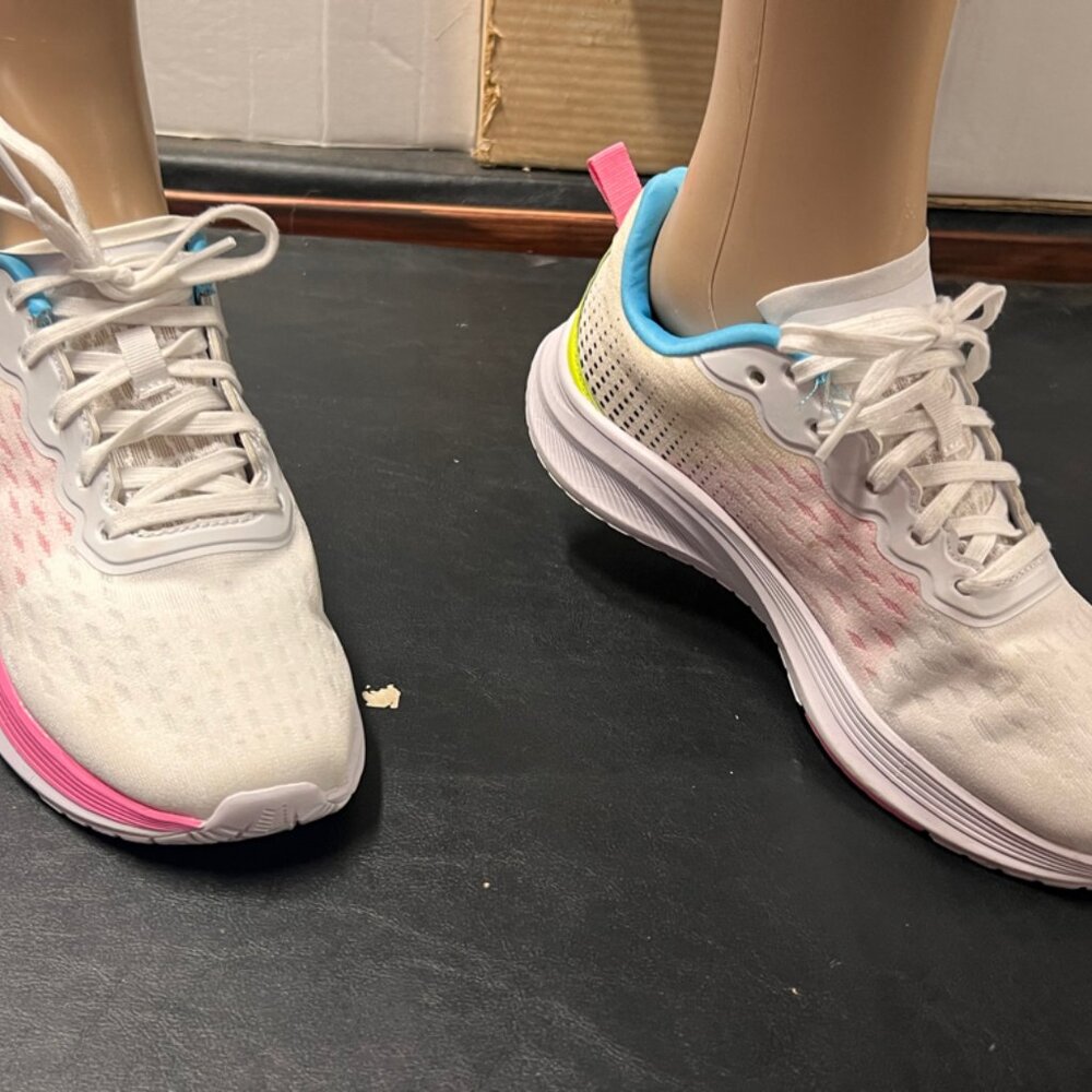 Avia Women's Deluxe Trainer Sneakers with‎ memory foam insoles size 8 (GS3)